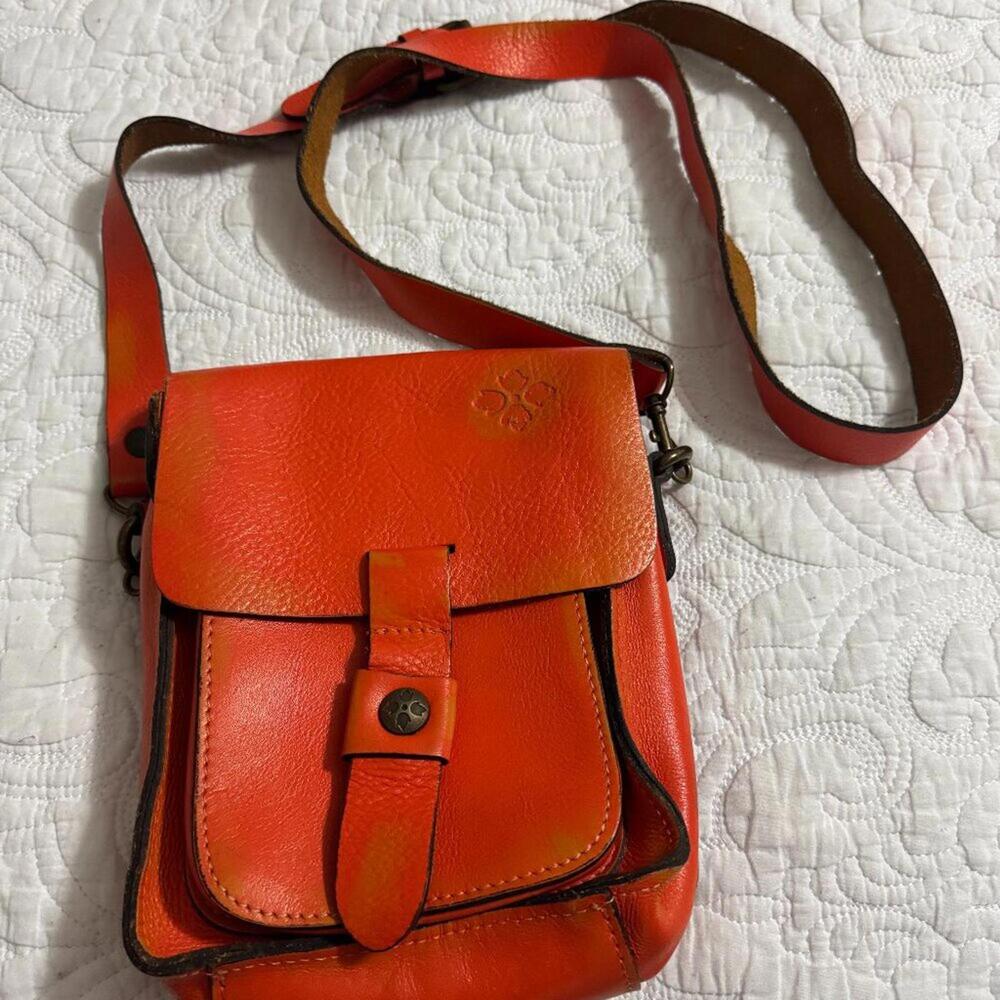 Vintage Patricia Nash crossbody bag